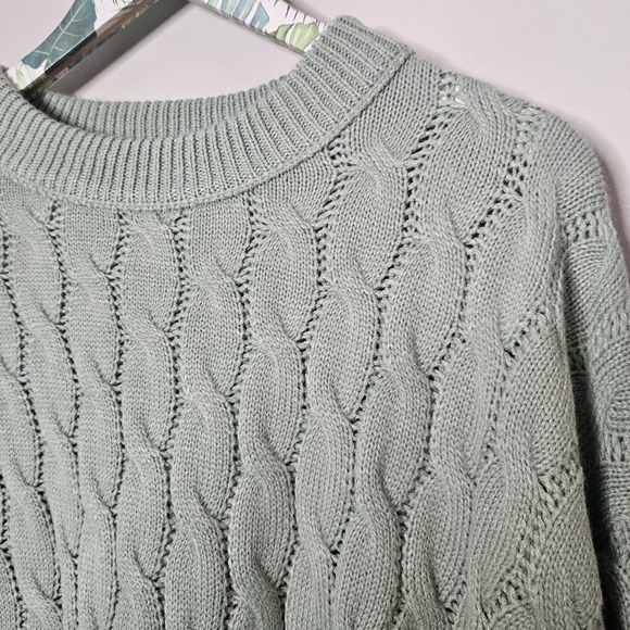 New! Easel Green Cable Knit Sweater S - Picture 7 of 10